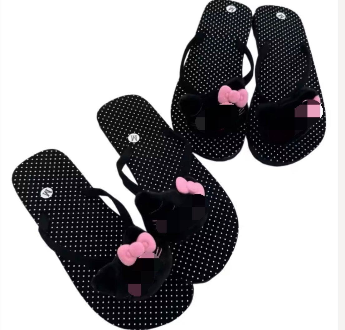 Hk slippers 🎀